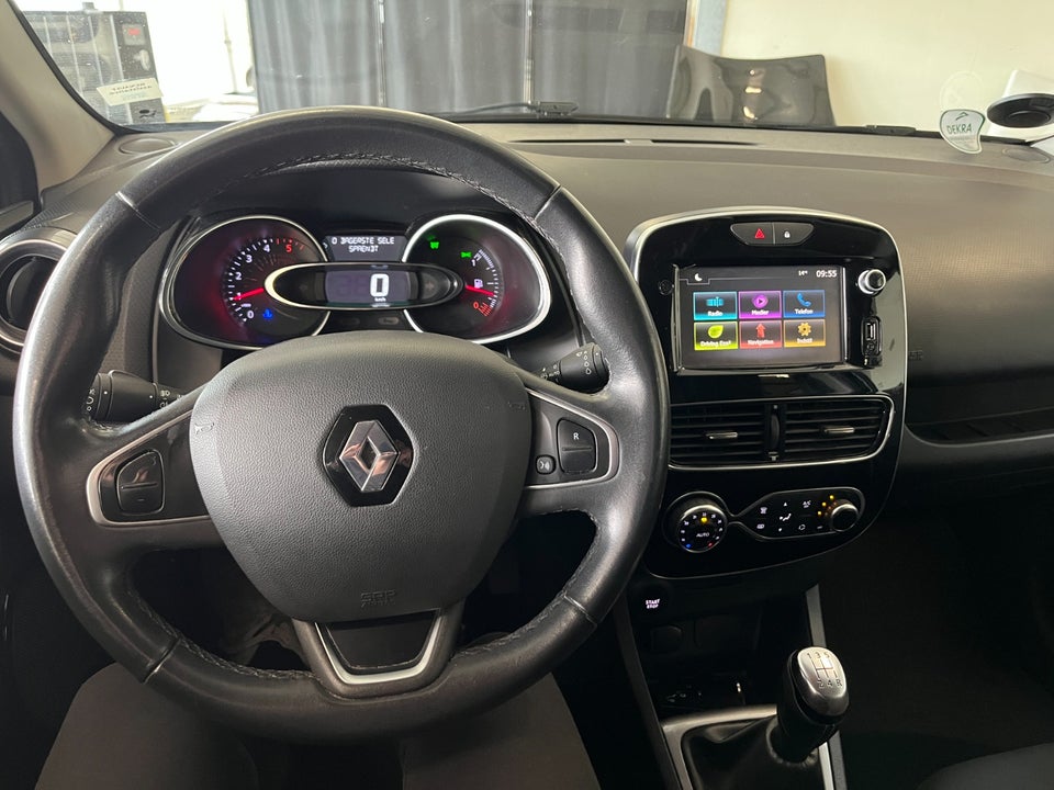 Renault Clio IV 1,5 dCi 90 Limited Sport Tourer 5d