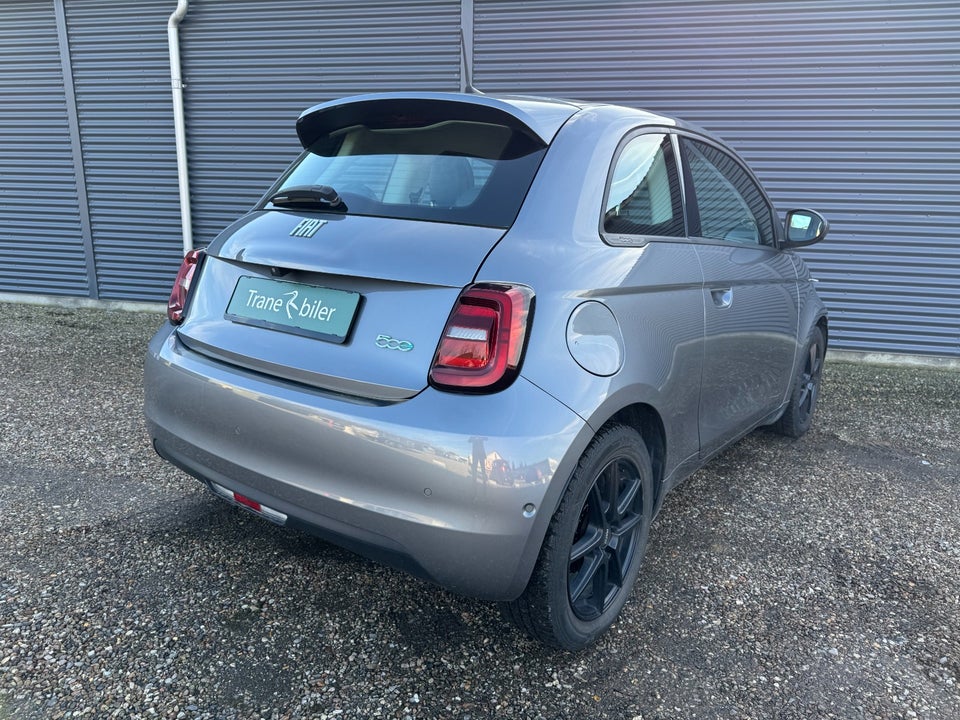 Fiat 500e 42 Icon 3d