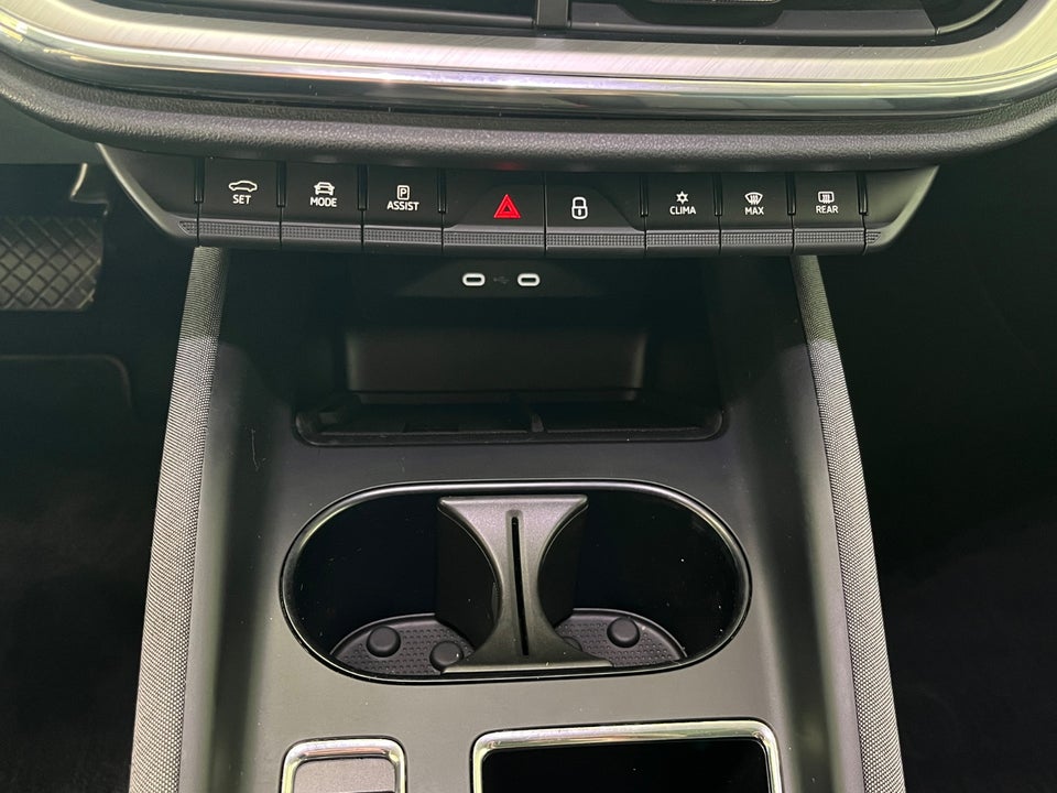 Skoda Enyaq 80 iV Loft 5d