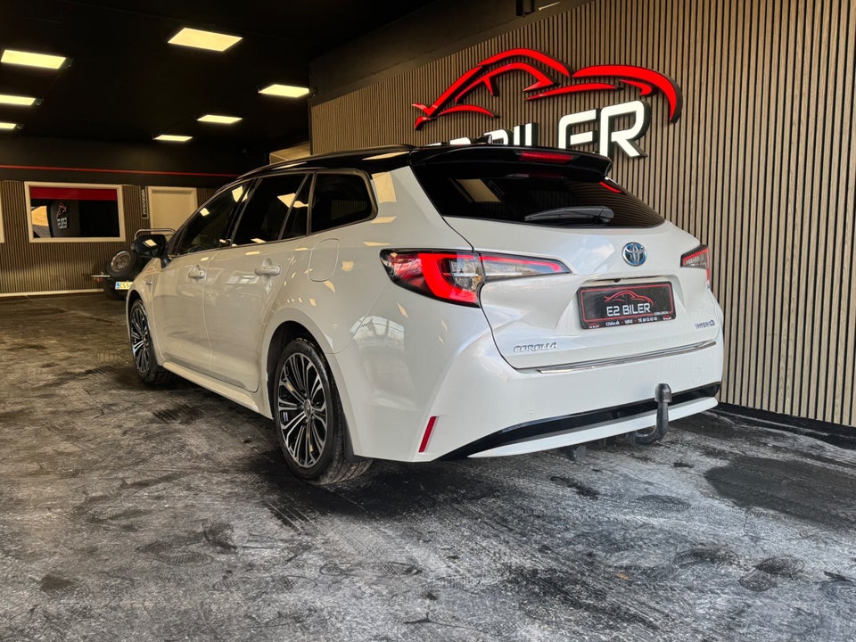 Toyota Corolla 1,8 Hybrid H3 Premium Touring Sports MDS 5d