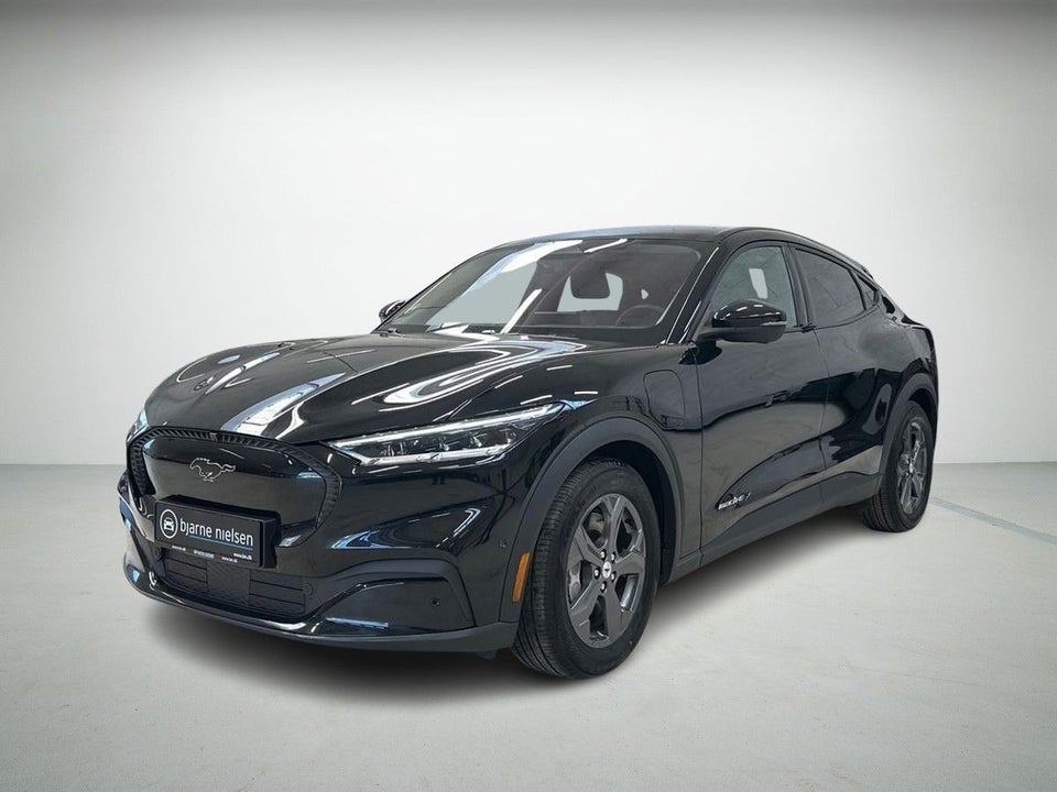 Ford Mustang Mach-E 70 Standard Range 5d