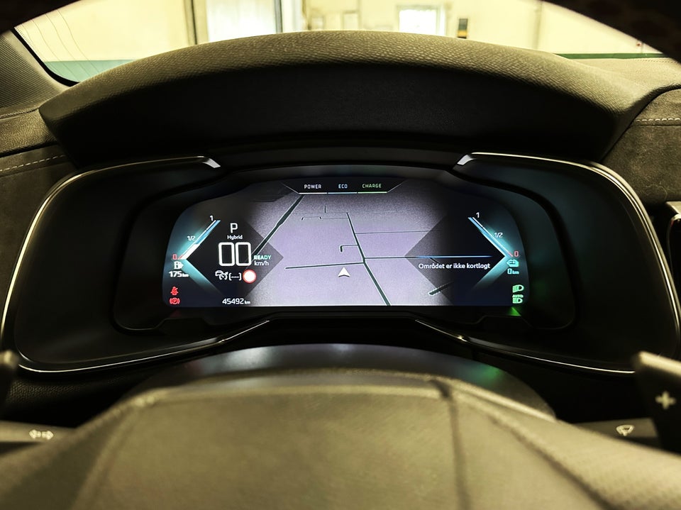 DS DS 7 CrossBack 1,6 E-Tense Performance Line EAT8 AWD 5d