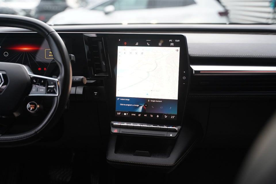 Renault Megane E-Tech 60 Iconic 5d