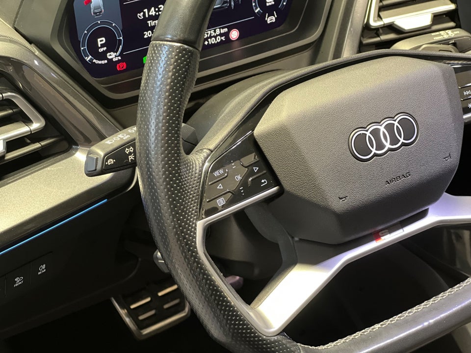 Audi Q4 e-tron 40 S-line 5d