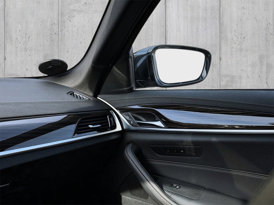 BMW 545e 3,0 Luxury Line xDrive aut. 4d