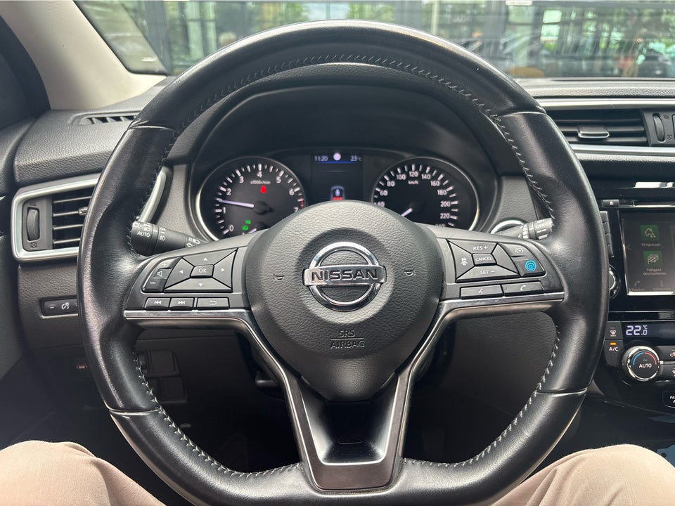 Nissan Qashqai 1,3 Dig-T 160 N-Connecta 5d