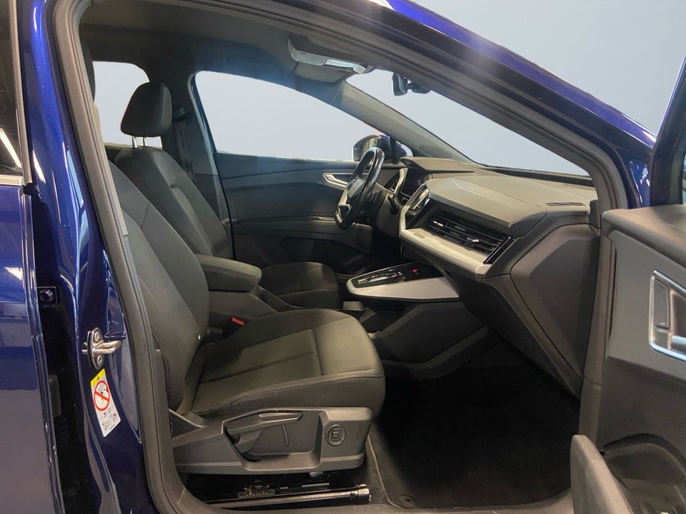 Audi Q4 e-tron 40 Advanced 5d