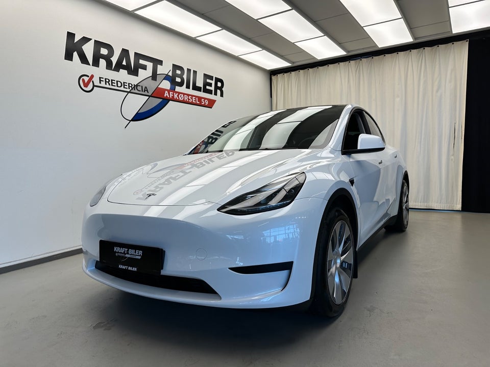 Tesla Model Y RWD 5d