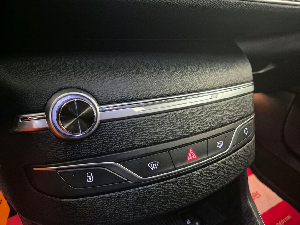 Peugeot 308 1,5 BlueHDi 130 Allure+ SW 5d