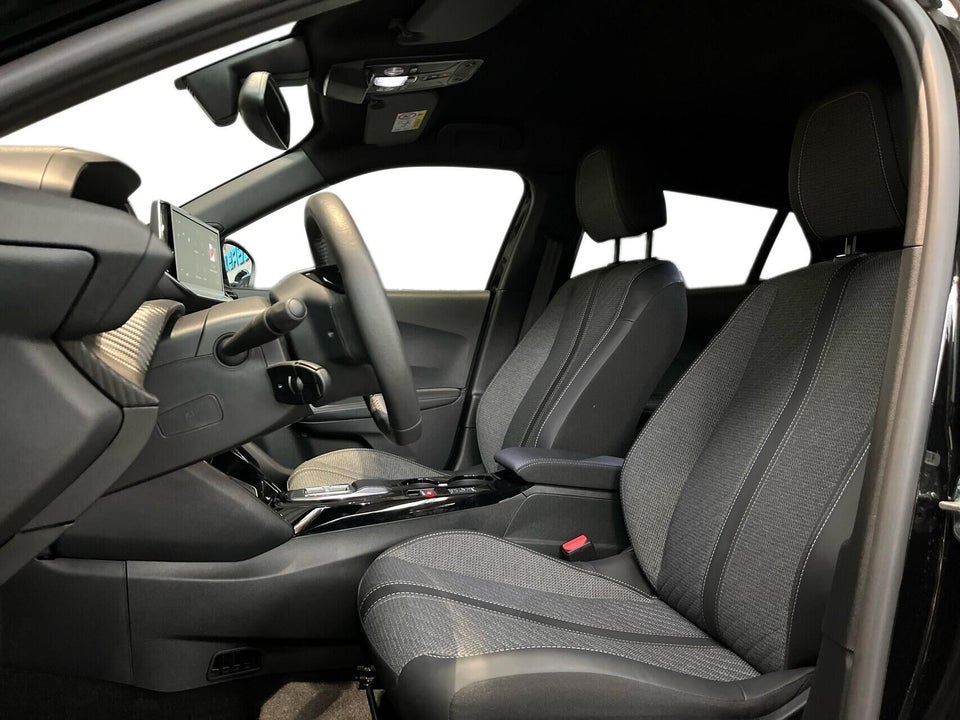 Peugeot e-2008 50 Allure 5d