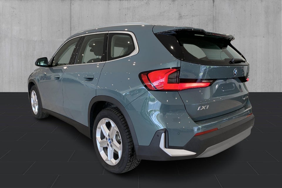 BMW iX1 eDrive20 5d