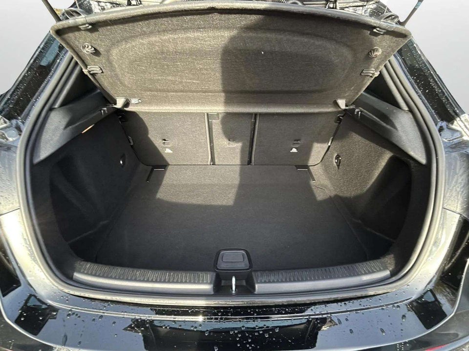 Mercedes A200 1,3 Progressive Line aut. 5d