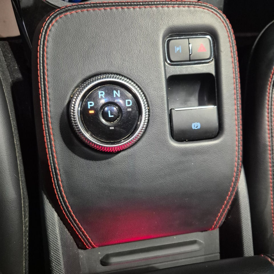 Ford Mustang Mach-E 88 Extended Range AWD 5d