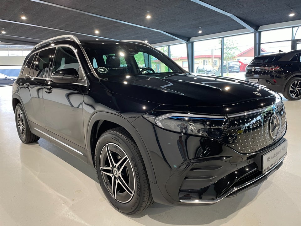 Mercedes EQB250+ AMG Line 5d