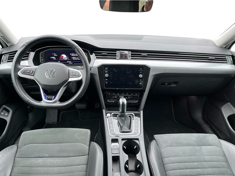VW Passat 1,4 GTE DSG 4d