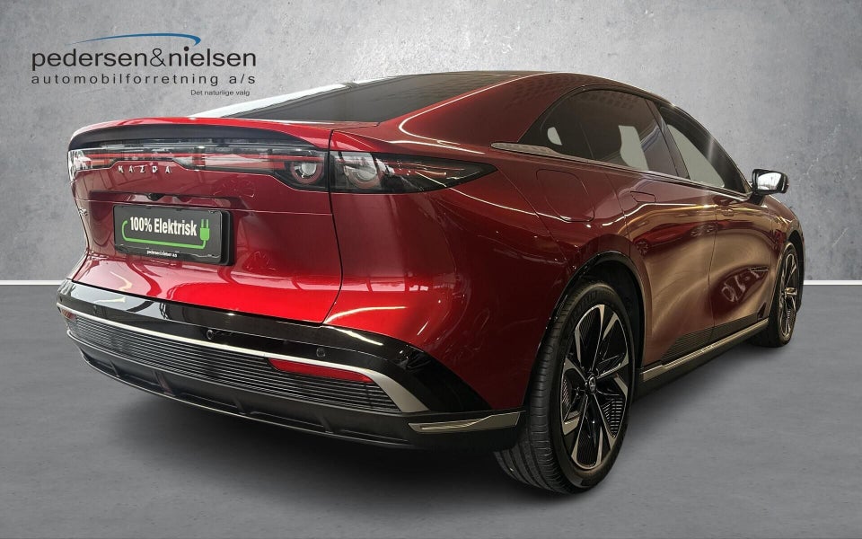 Mazda 6e Takumi+ Long Range 5d