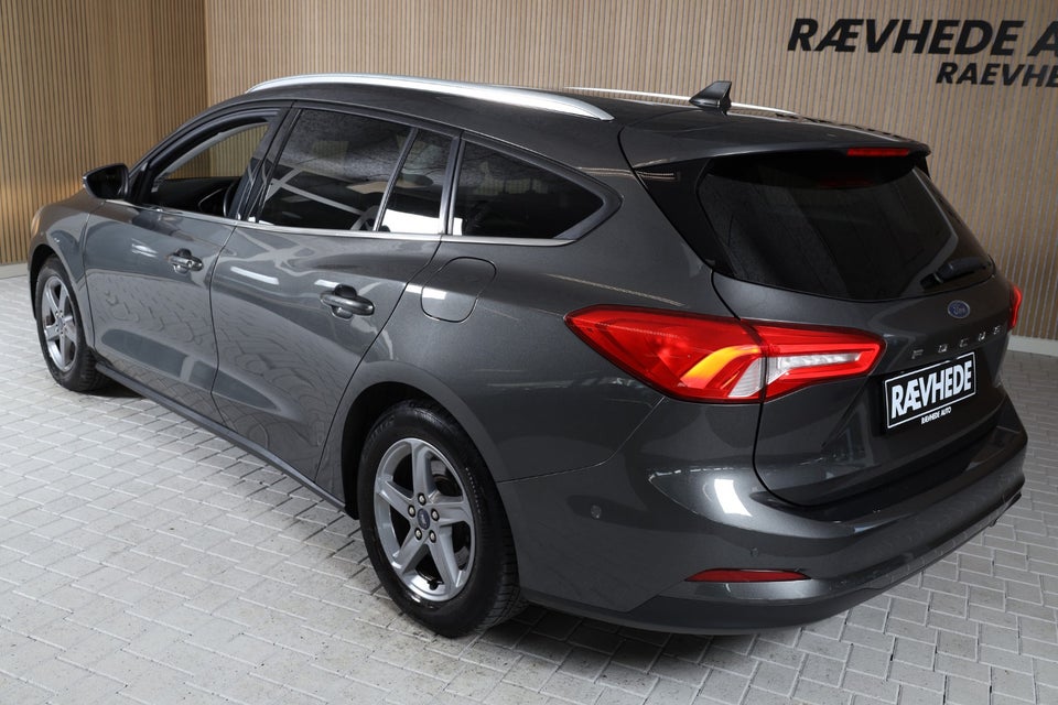 Ford Focus 1,0 EcoBoost Titanium stc. 5d