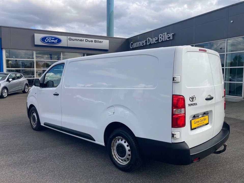 Toyota ProAce 2,0 D 120 Long Comfort 6d