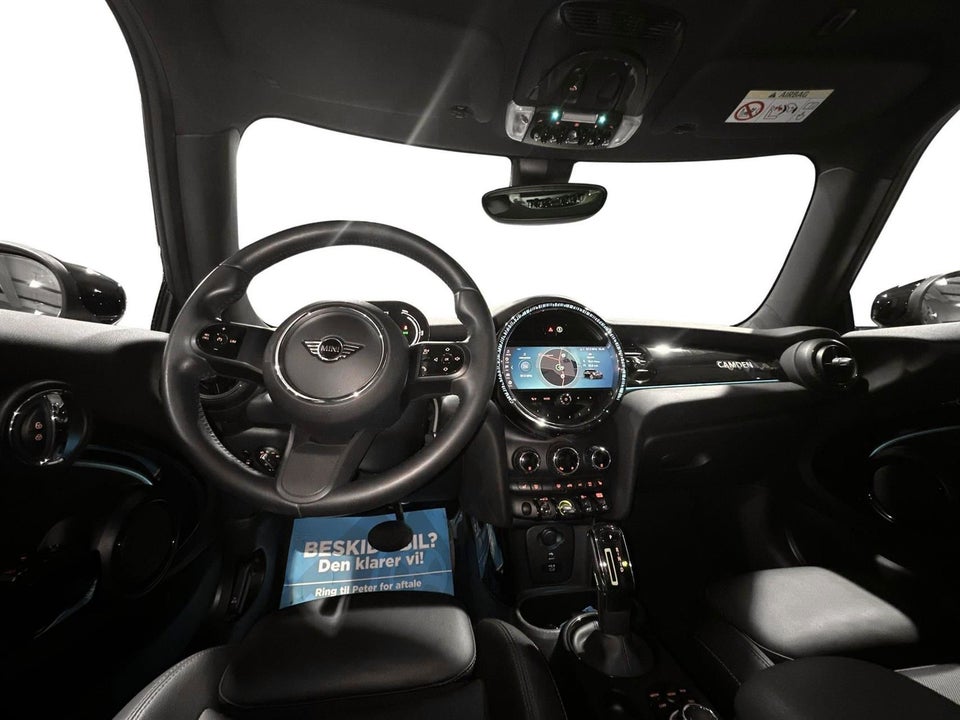 MINI Cooper SE Camden 3d