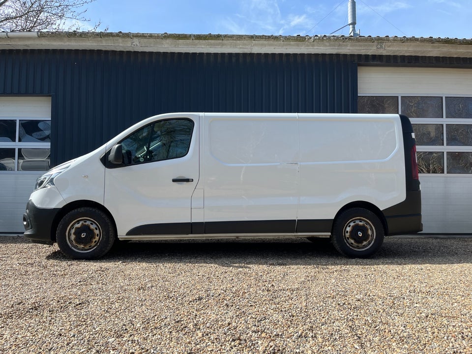 Renault Trafic T29 2,0 dCi 120 L2H1