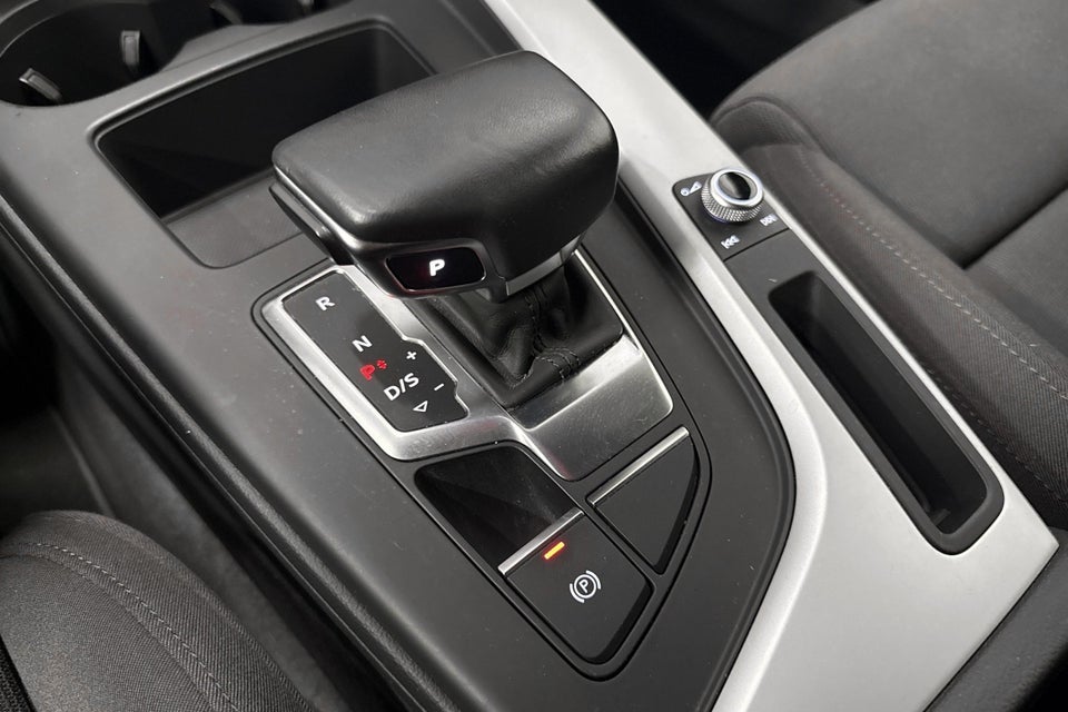 Audi A4 40 TFSi Prestige plus Avant S-tr. 5d