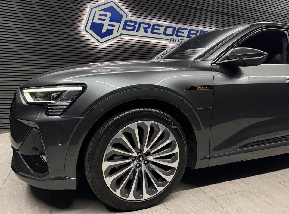 Audi e-tron 55 S-line Sportback quattro 5d