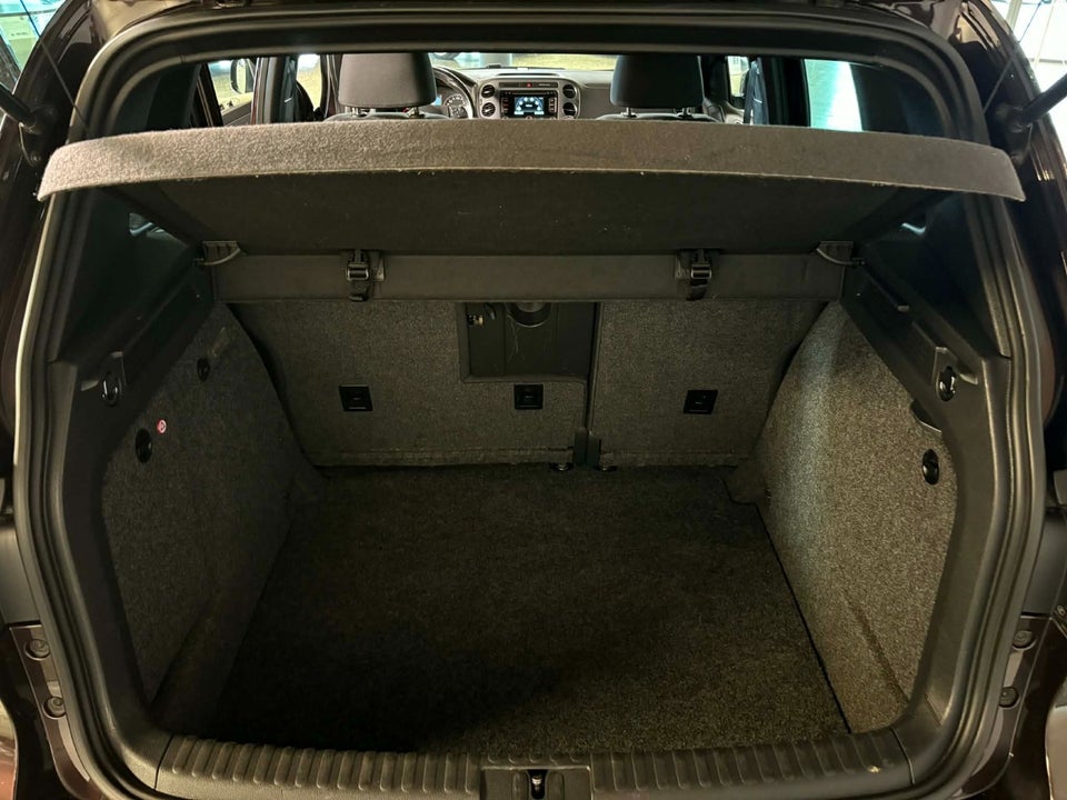 VW Tiguan 2,0 TDi 140 Sport & Style DSG 4Motion 5d