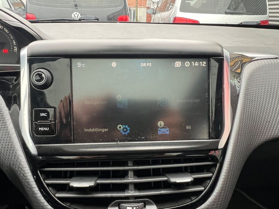 Peugeot 208 1,5 BlueHDi 100 Prestige Sky 5d