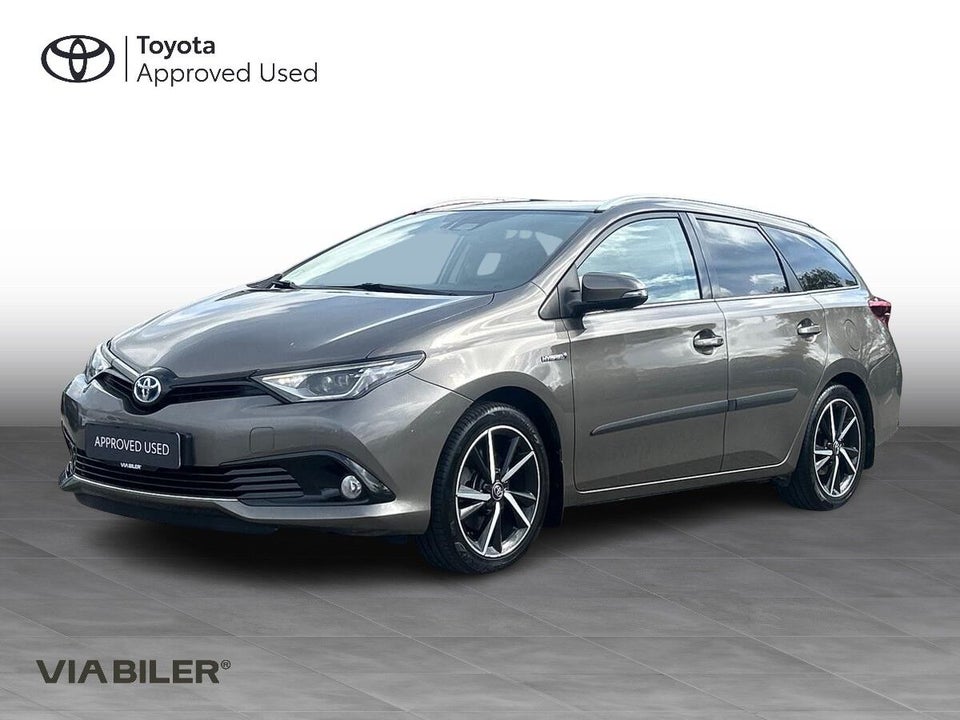 Toyota Auris 1,8 Hybrid H2 Selected Touring Sports CVT 5d