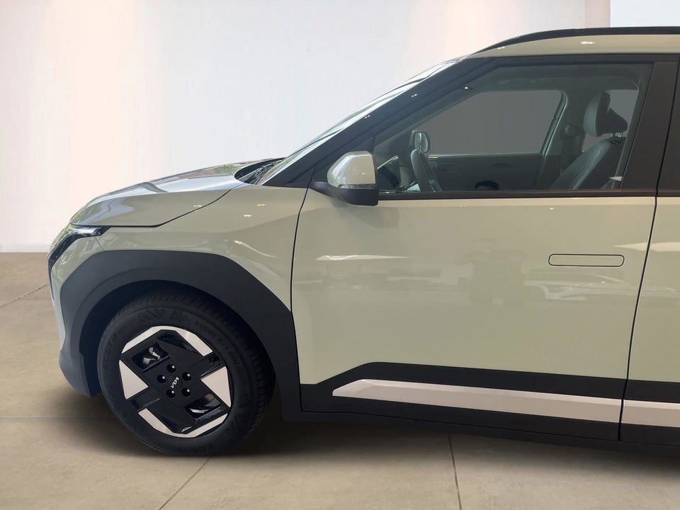 Kia EV3 58 Standard Range Access 5d