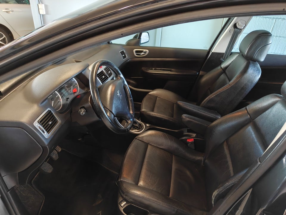 Peugeot 307 2,0 XS 5d