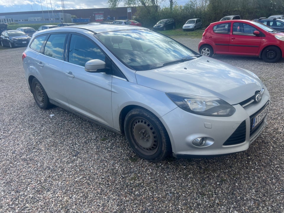 Ford Focus 1,6 TDCi 115 Trend stc. 5d
