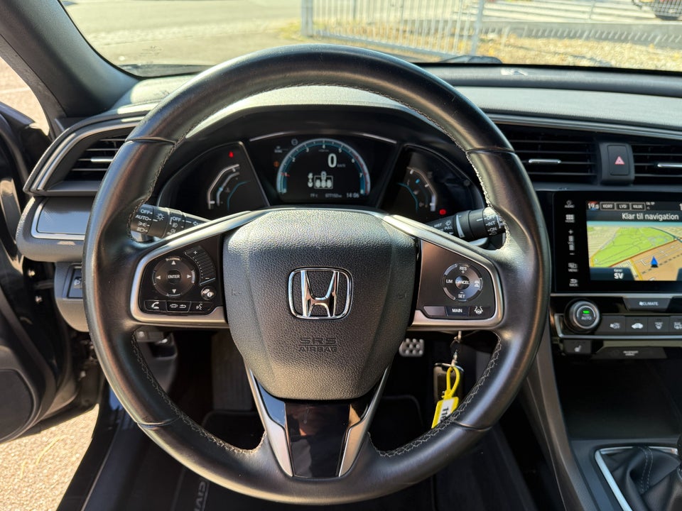 Honda Civic 1,0 VTEC Turbo Elegance 5d