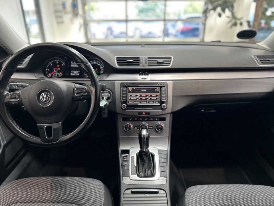 VW Passat 2,0 TDi 140 Comfortline DSG BMT 4d