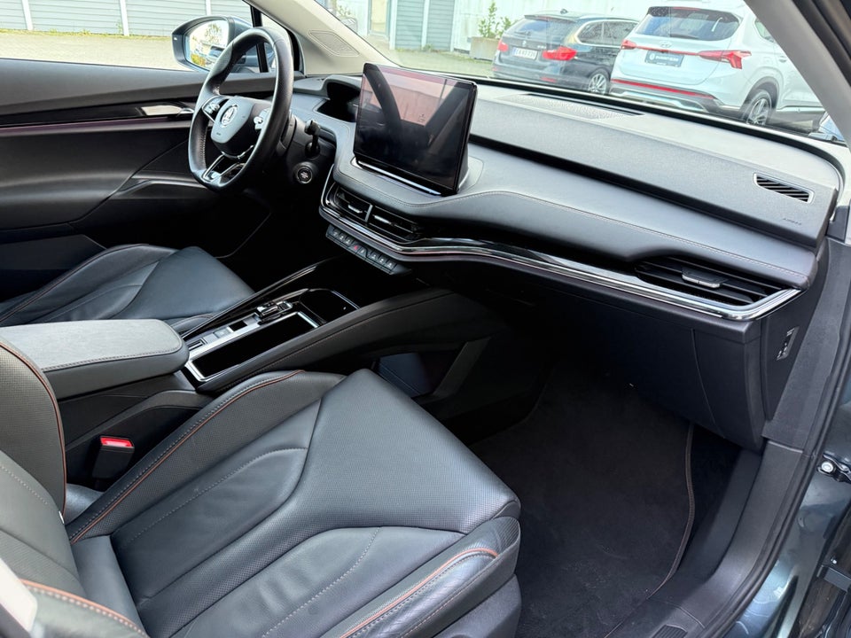 Skoda Enyaq 80 iV Selection Suite 5d