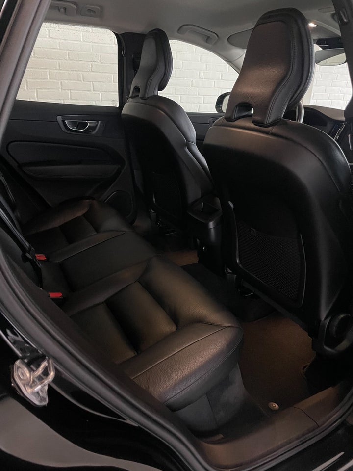 Volvo XC60 2,0 T5 250 Inscription aut. 5d