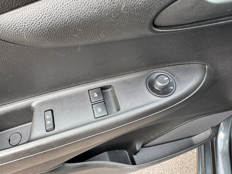 Opel Karl 1,0 Enjoy aut. 5d