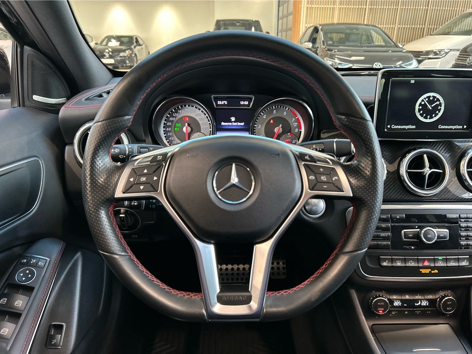 Mercedes GLA250 2,0 AMG Line aut. 4Matic 5d