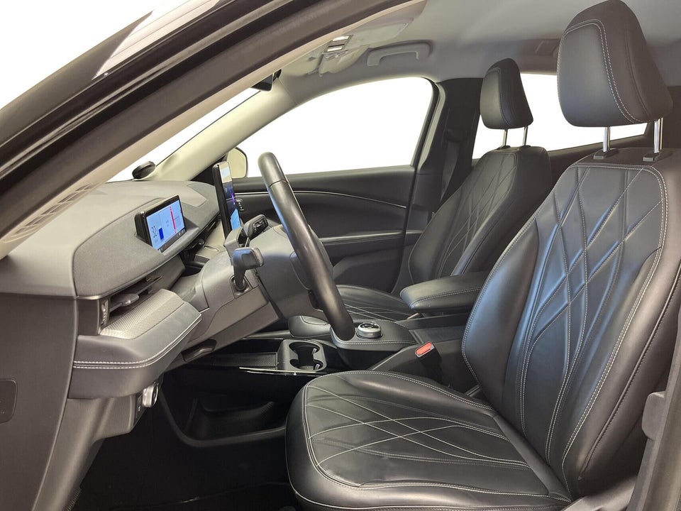 Ford Mustang Mach-E 88 Extended Range 5d