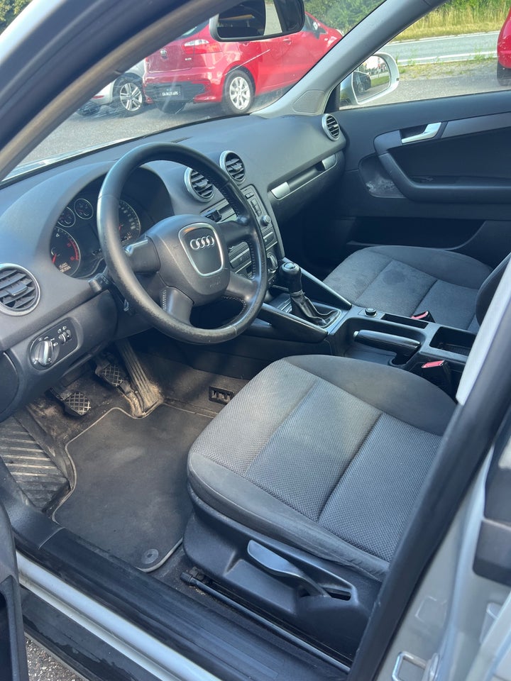 Audi A3 1,9 TDi Ambiente Sportback 5d