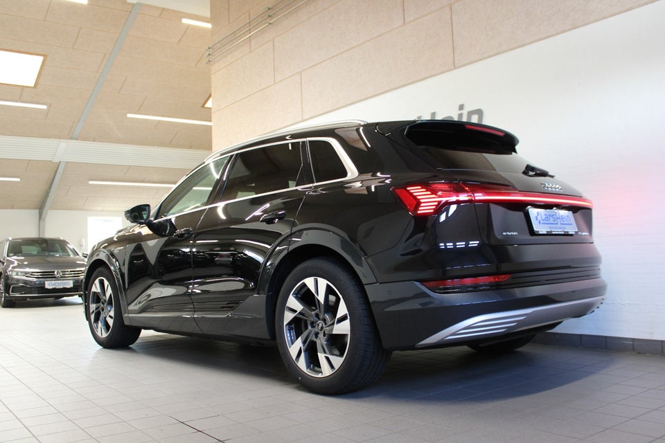 Audi e-tron 55 Advanced quattro 5d