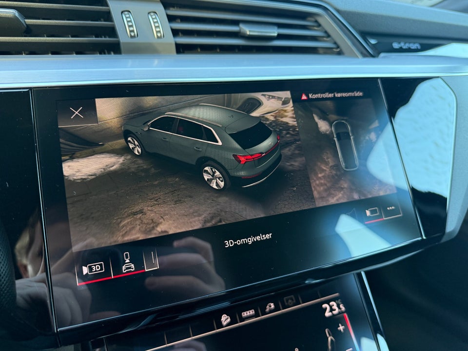 Audi e-tron 55 S-line quattro 5d