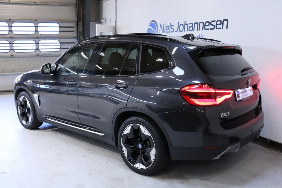 BMW iX3 Charged Impressive 5d