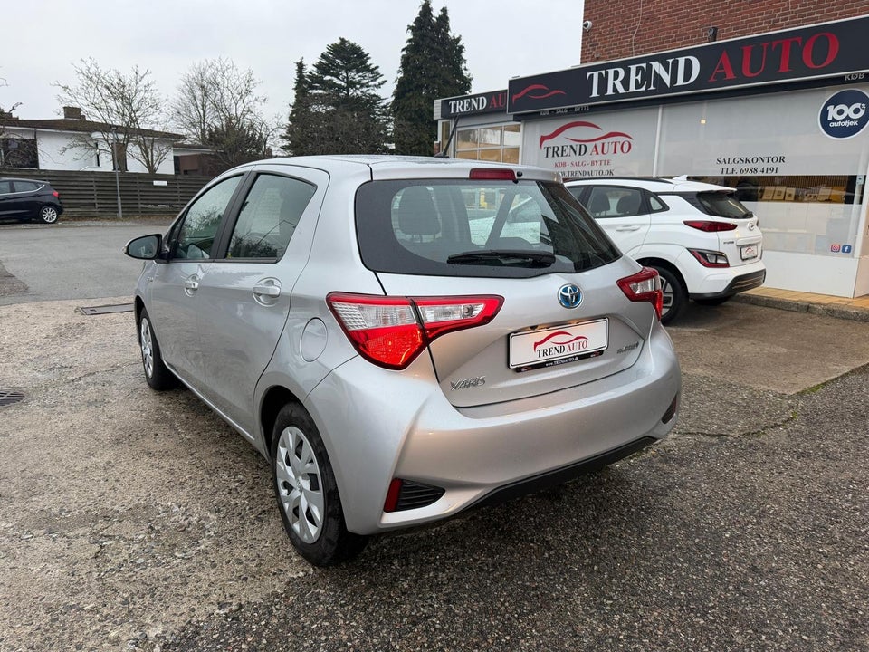 Toyota Yaris 1,5 Hybrid H2 e-CVT 5d