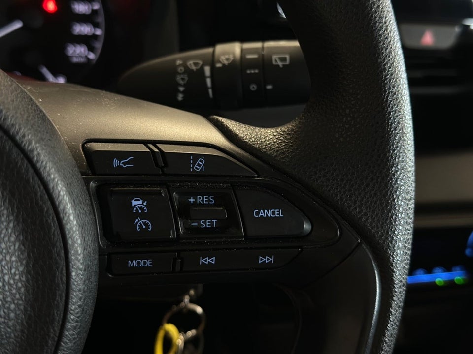 Mazda 2 1,5 Hybrid Pure CVT 5d