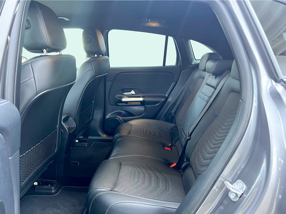 Mercedes EQA250+ Progressive 5d