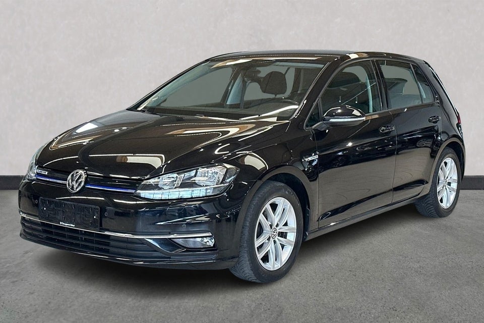 VW Golf VII 1,5 TSi 130 Comfortline 5d