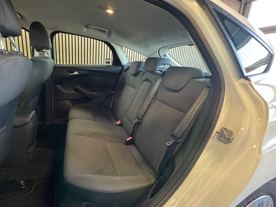 Ford Focus 1,0 SCTi 125 Titanium 5d