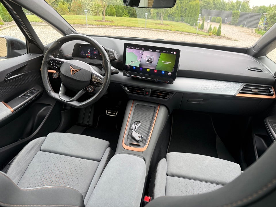 Cupra Born 58 e-Boost Dinamica Pack High 5d