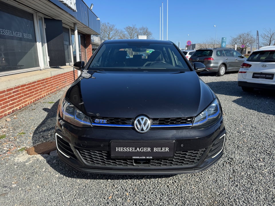 VW Golf VII 1,4 GTE DSG 5d